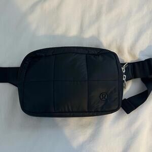 Lululemon Athletica Everywhere Belt Bag